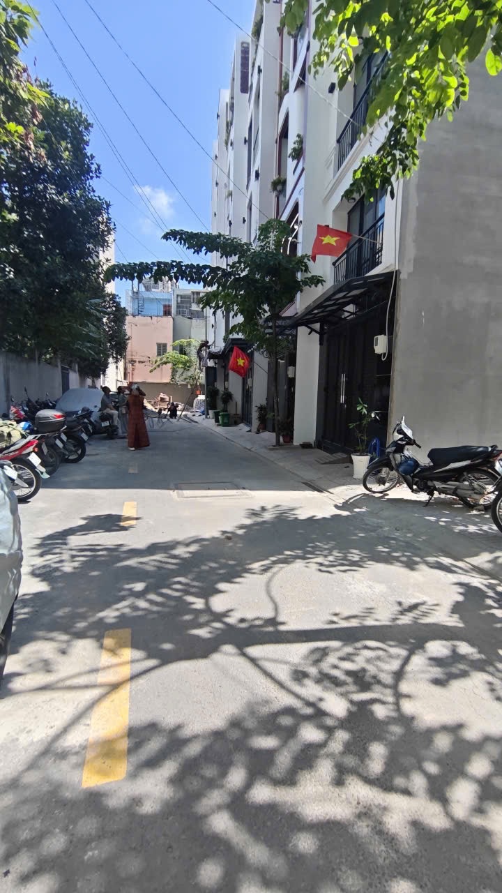 🔥 Nhà mới siêu đẹp 5 tầng ngay nguyễn ảnh thủ