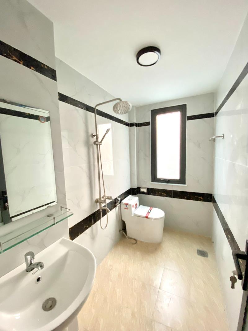 Phòng mới, sẵn nội thất. sát bên siêu thị emart vs vincom phan văn trị - 3