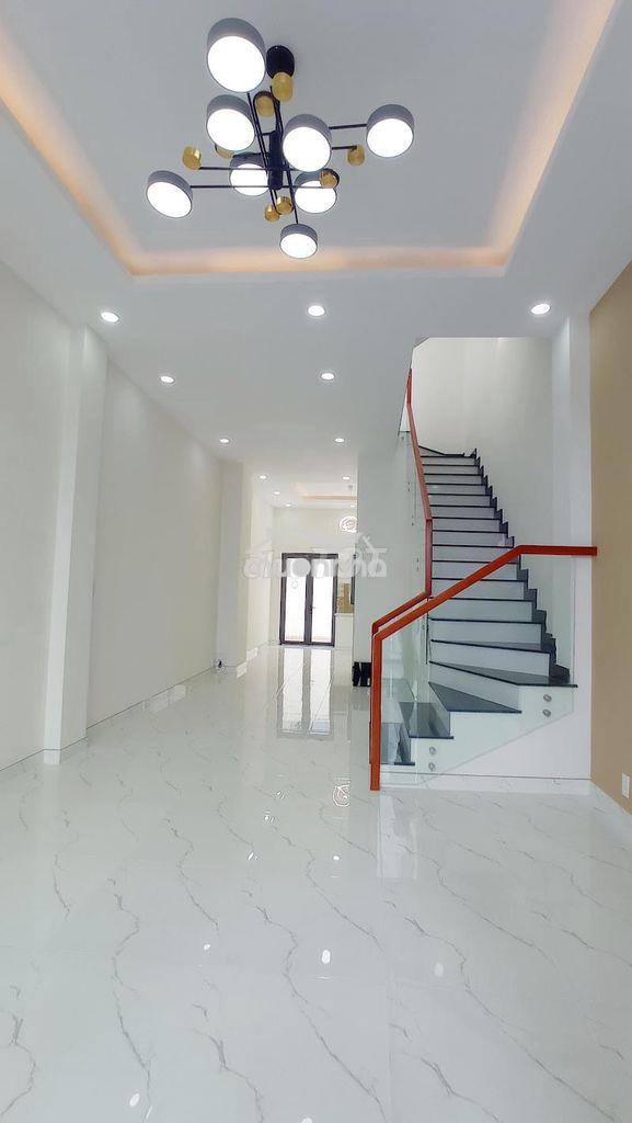 Cho thuê nhà mới phạm văn chí, 4 tầng 4pn5wc, chỉ 12.5tr