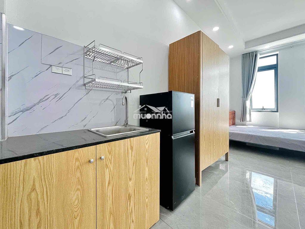 Studio cửa sổ trời rộng 30m2😍 full nội thất - Ảnh 2