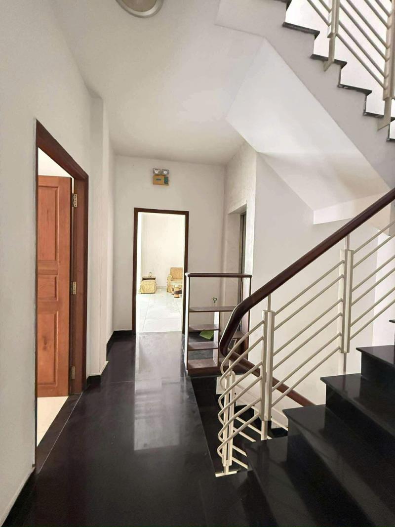 Hiếm ! biệt thự góc 3 mặt tiền, 3 tầng, 283m2(ngang 18m),thang máy.tặng full nội thất gỗ - 4