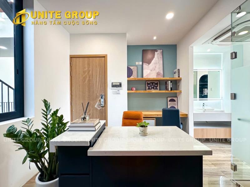 🏡 Căn hộ dịch vụ full nội thất hoàng việt, tân bình vị trí đắc địa, chỉ 5 phút đến sân bay tân sơn nhất. -🚗 kết nối nhanh quận 1, quận 3, phú nhuận, gò vấp. -🌳 gần công viên hoàng văn thụ, không - 2