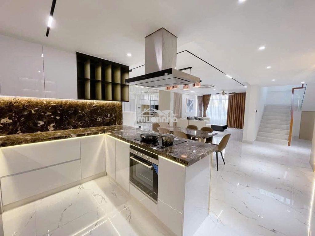 Cần bán căn duplex giai việt - 230m2 4pn sổ hồng riêng .giá: 7 tỷ700 - 4