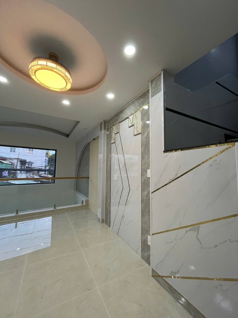Gần đầm sen mặt tiền kinh doanh lương thế vinh - tân phú-dt: 6.5*15- 14 tỷ 7 - 4