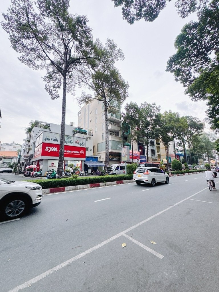 Kế chợ an đông - 7 tầng - an dương vương - q.5 - dt: 8*20m – 90 tỷ