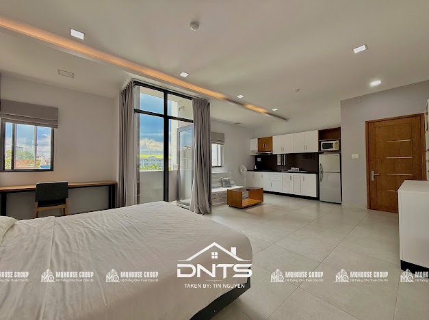 Cho thuê căn hộ balcony rộng 50m2 - cầu thị nghè - landmark 81 - đh hutech - hồng bàng a uef - isb - mở - 2