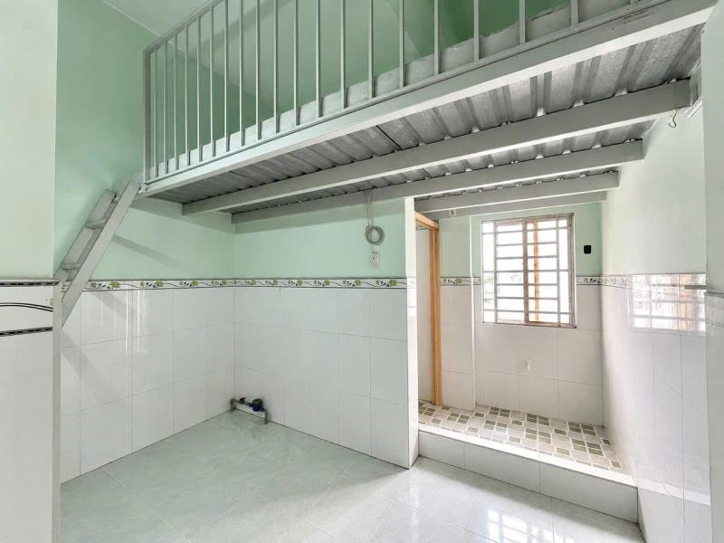 Phòng trọ ngay đại học hồng bàng, cv nước đầm sen.