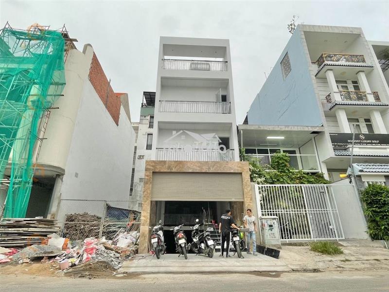 Nhà cho thuê đường 3 tháng 2, diện tích 6x20m, hầm 5 lầu cần cho thuê