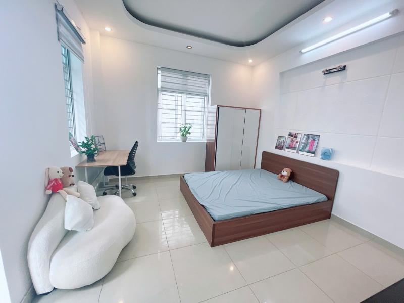 Căn hộ cho thuê có ban công dài, 2 cửa sổ lớn, gần ftu 2 – hutech – uef – đh gtvt | tăng bạt hổ, bình lợi trung
