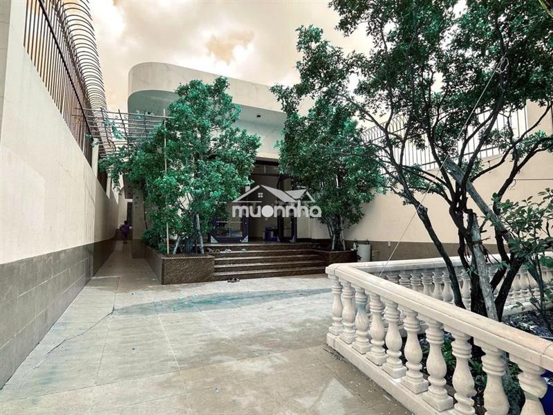 Cho thuê nhà 320m2, 3 phòng ngủ, nguyễn văn cừ, bình dương
