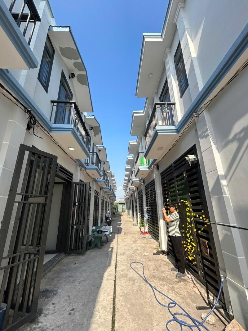 Bán nhà gần chợ 4x8m - giá 500 - 3