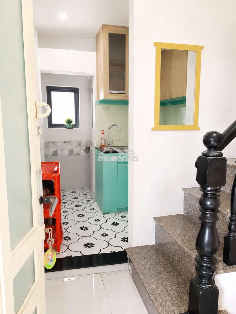 Nhà nhỏ giáp bình thạnh fullnt giá tốt