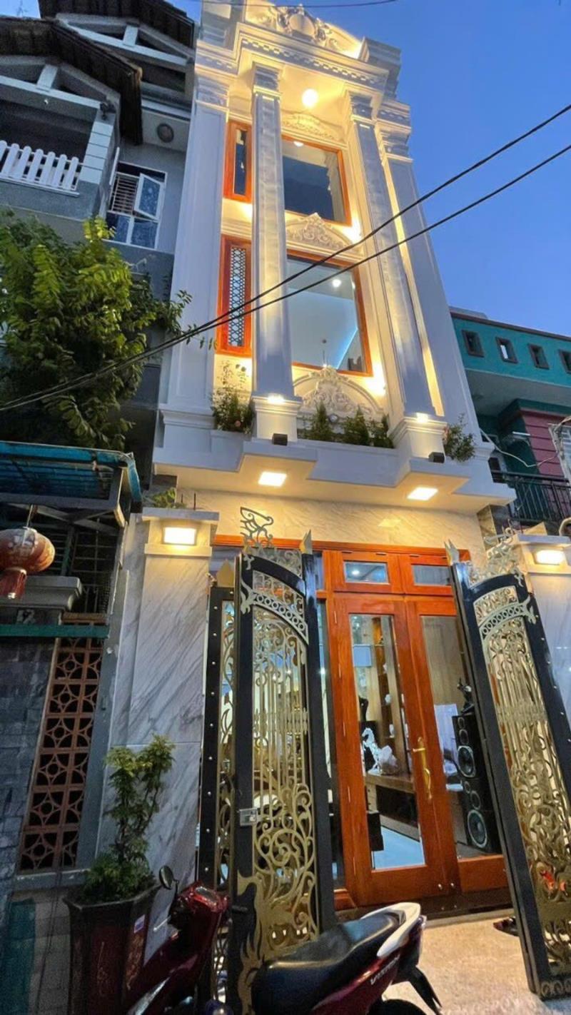 Nhà bán huỳnh văn nghệ 65m2, 5 tầng sổ hồng riêng