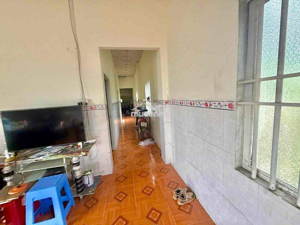 Chỉ hơn 1 tỷ sở hữu ngay nhà hẻm xe hơi , sổ hồng riêng, 150m2 - 4
