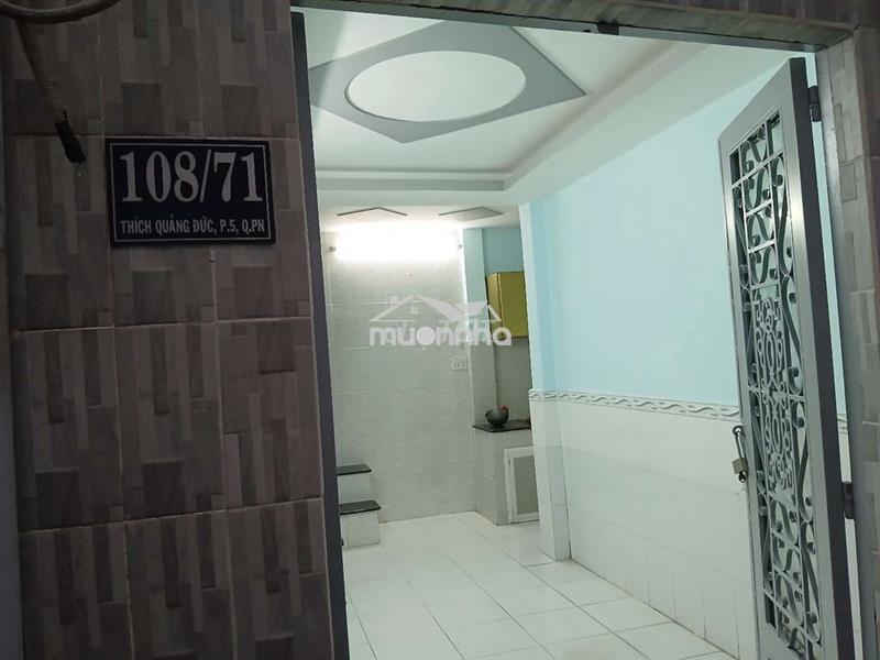 Nhà 1 trệt 1 lầu sạch sẽ cho thuê