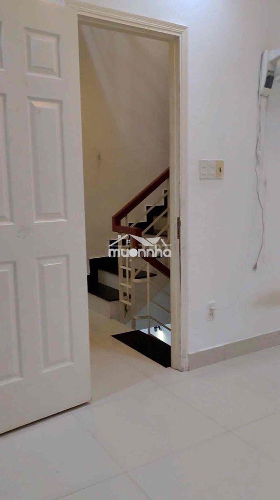 Nhà 3 phòng ngủ 4,5x10 lê văn sỹ - 2