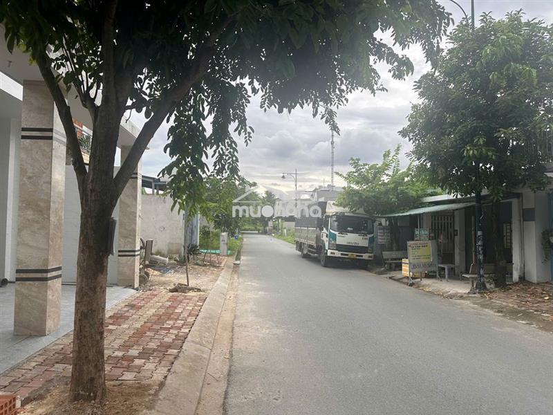 Bán gấp 138m(6x23m) sát q.lộ 13, sau lưng chợ đầu mối thủ đức