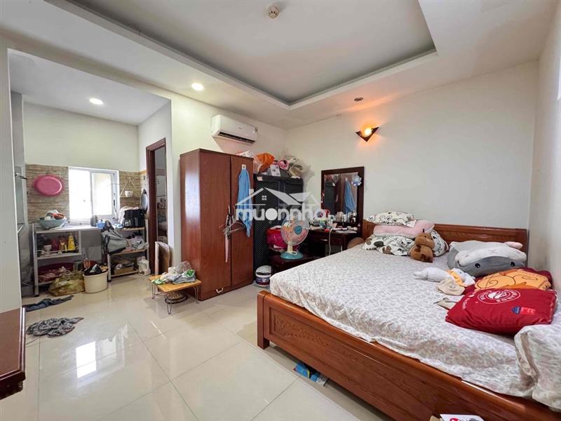 Nhượng studio full nt cửa sổ ngay trung tâm tân quy