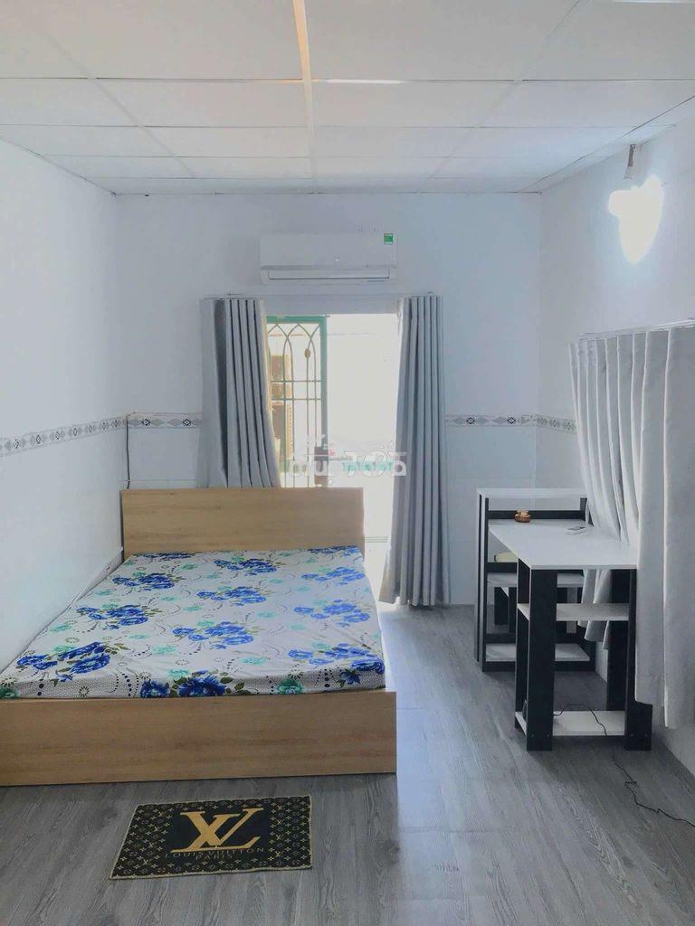 Phòng đường trần hưng đạo gần bùi viện