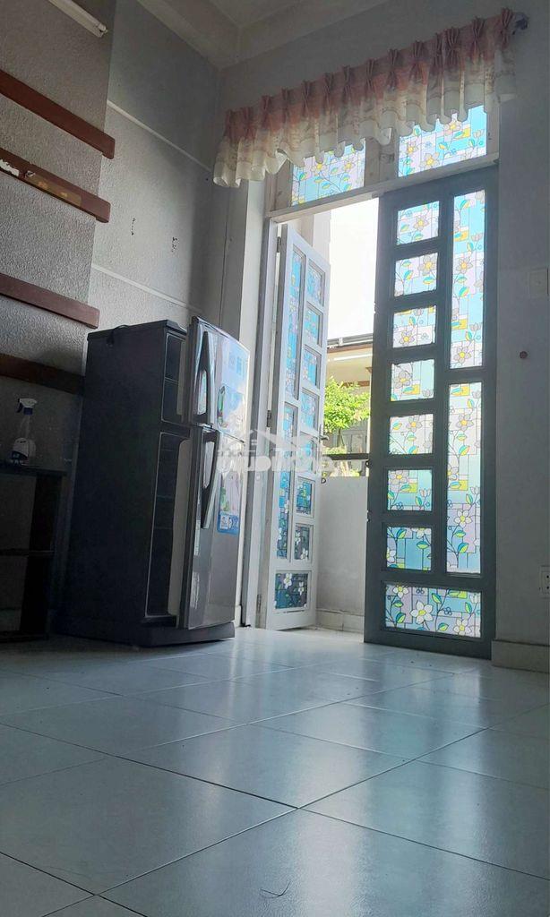 Phòng cho thuê, sạch sẽ, thoáng mát, có ban công cửa sổ, q.11 gần q.10 - 3