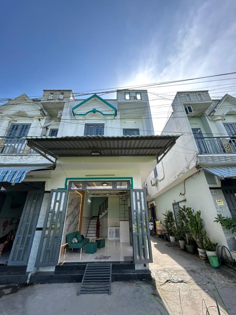 Bán nhà góc mặt tiền gần nhà thờ - giá 685 triệu - 3