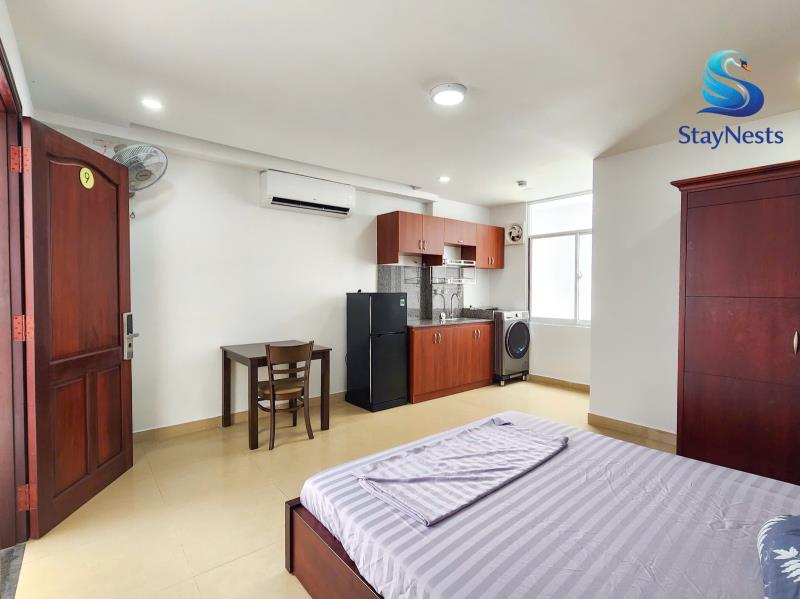 Căn hộ full nội thất cửa sổ trời, máy giặt riêng - ngã tư bảy hiền, bệnh viện thống nhất, cách mạng tháng tám