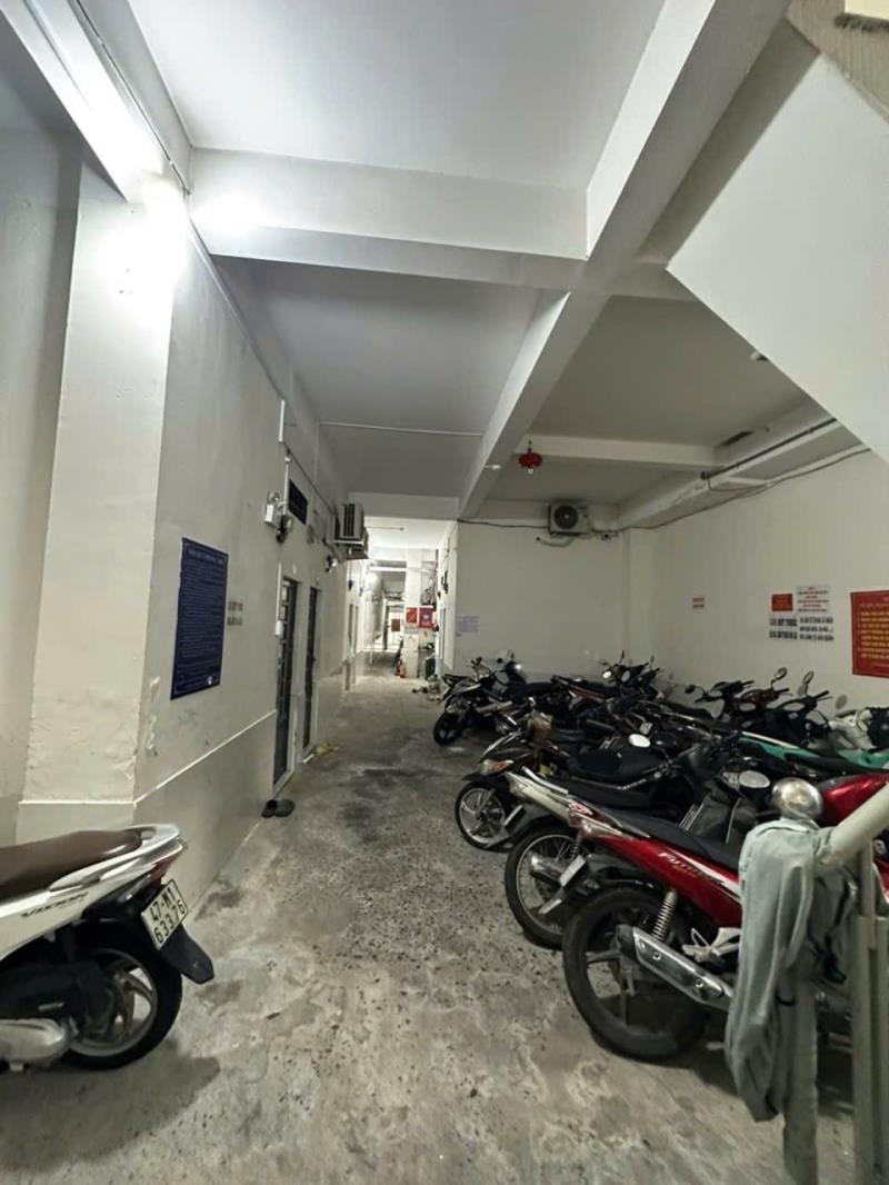 Dòng tiền 100tr/t - ngay ngã tư 4 xã - đường số 2 - bình tân - dt:5*32m nở hậu 9.1m - 30 tỷ - 2