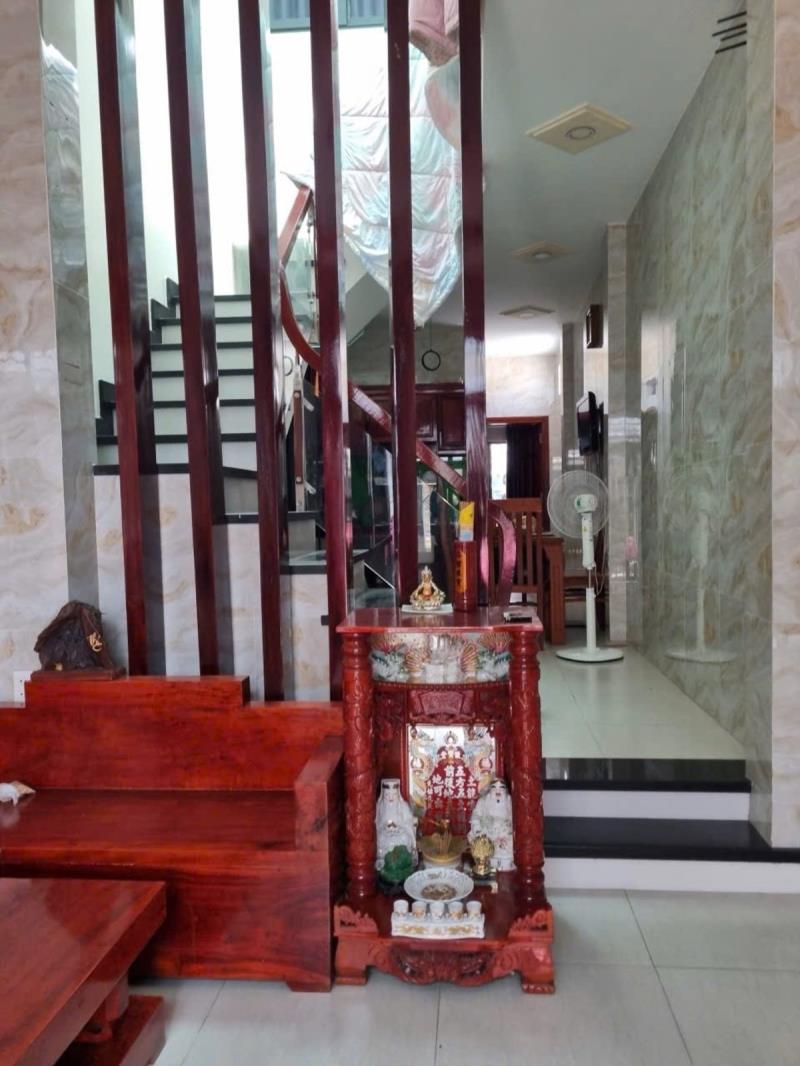 Chủ nợ bán gấp! nhà lê thị lơ 3 tầng 67m2 gần chợ hóc môn - 2.95 tỷ - 3