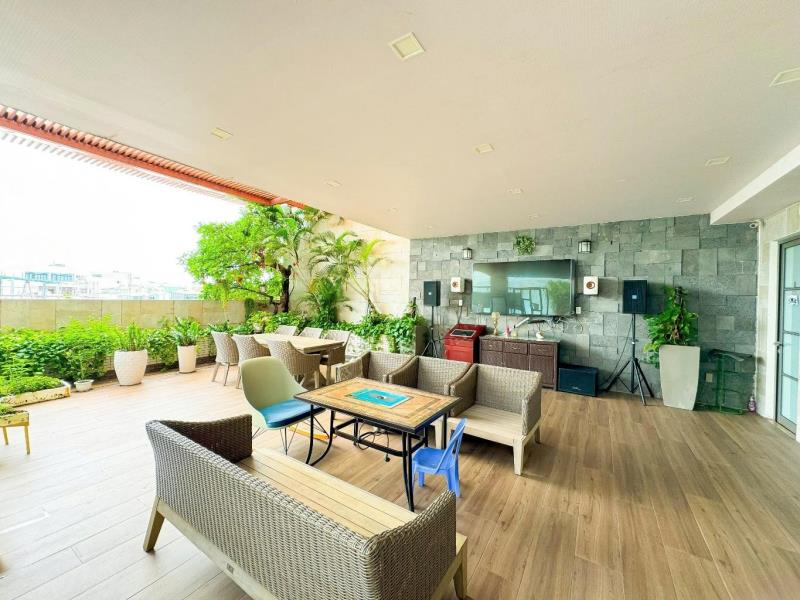 Tòa nhà 8 tầng - gần cổng t3 - lê văn huân - tân bình - dt: 12.5*16m (195m2) - 69 tỷ - 3