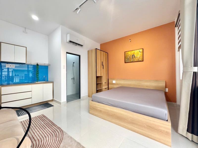 Thuê ngay studio full nội thất - rộng 45m2 - ban công riêng - ngay chơ bà chiểu sát quận 1, an ninh cao - 4