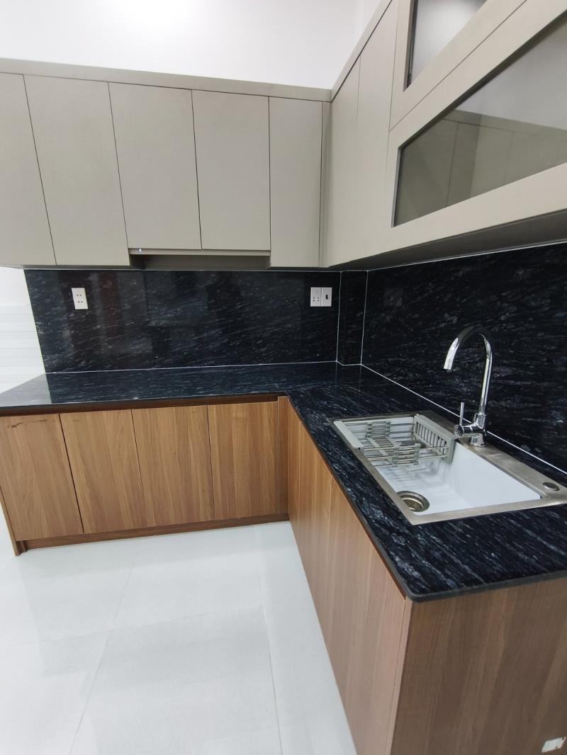 Nhà mới xây hẻm 4m thông có 4pn giá chỉ hơn 5đ  - 2