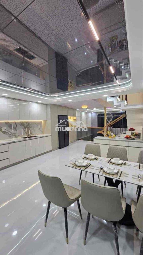 Nhà quang trung tặng nội thất cao cấp .5tầng .70m2 - 4