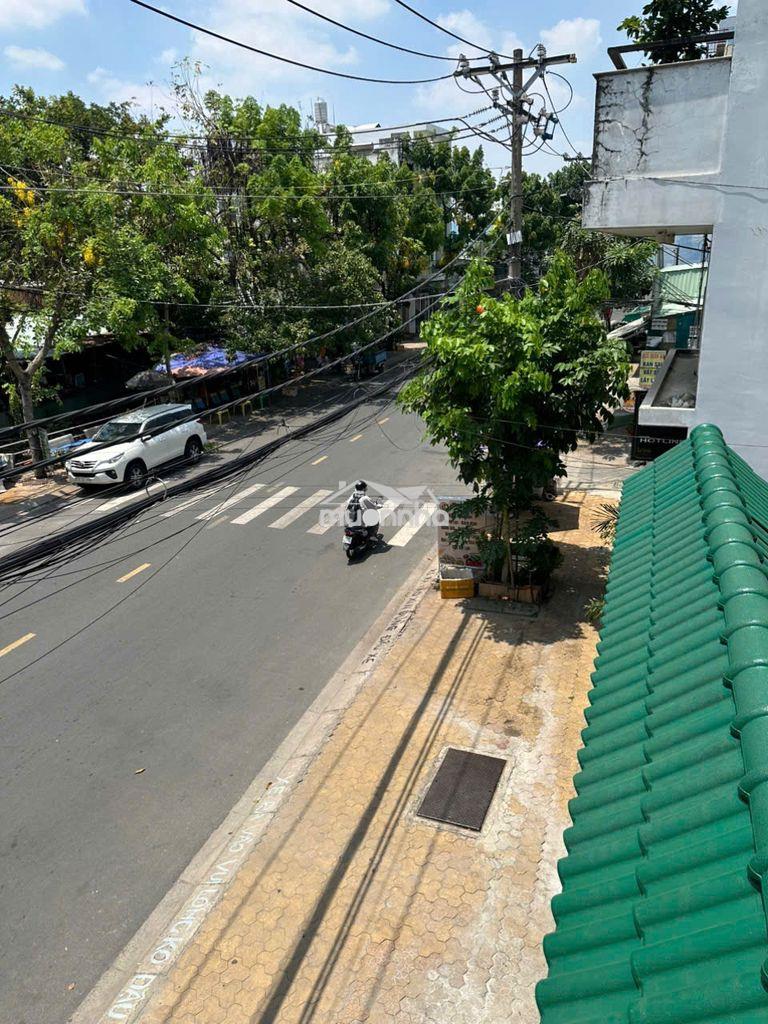 Bán nhà nát hẻm 4m nguyễn phúc chu 50,5 m2 - 2
