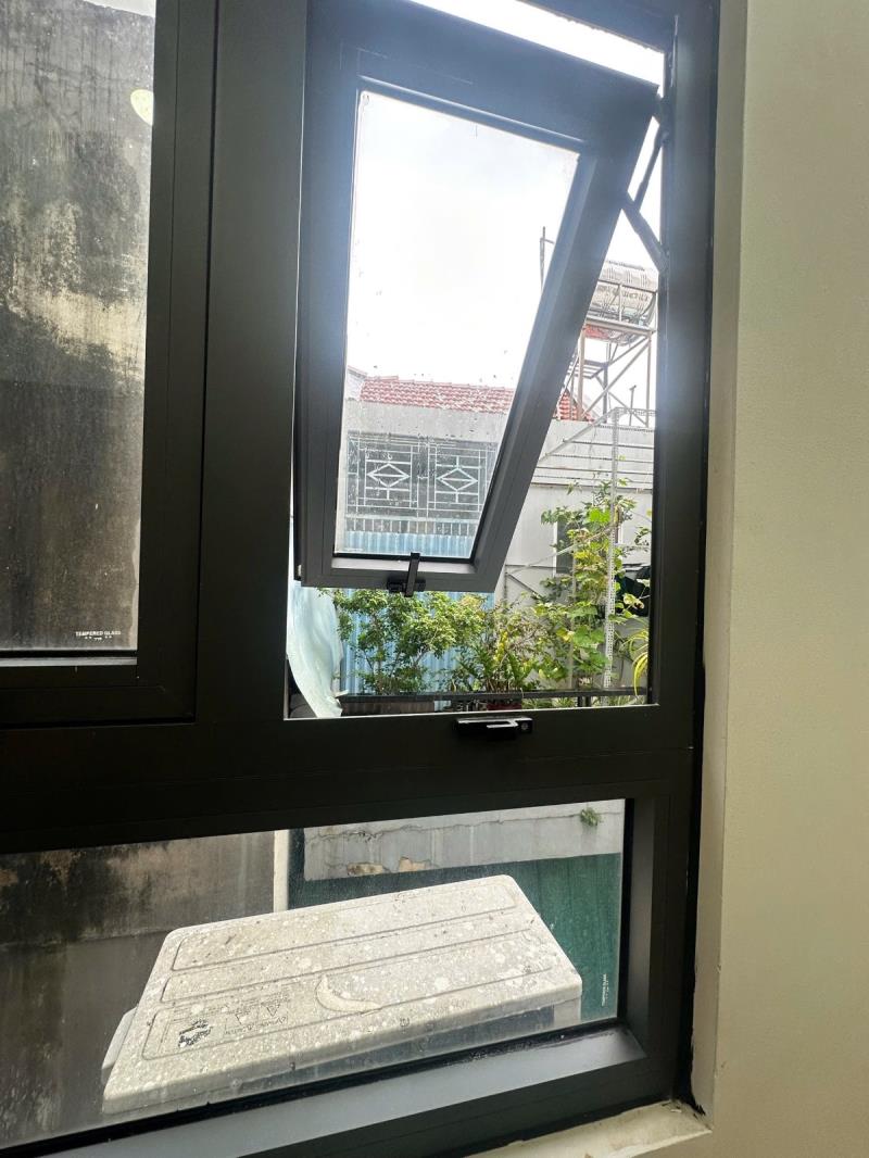 Cho thuê studio giá sinh viên có thang máy - hầm xe - bảo vệ 24/24 - ngay đại học hutech - ngoại thương - uth - 4