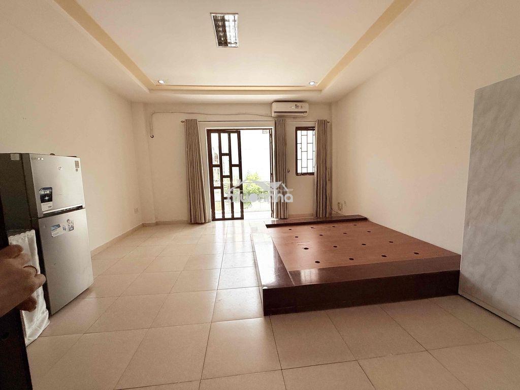 Cho thuê phòng ban công thoáng full nội thất gần bx q8 ql50 - 2