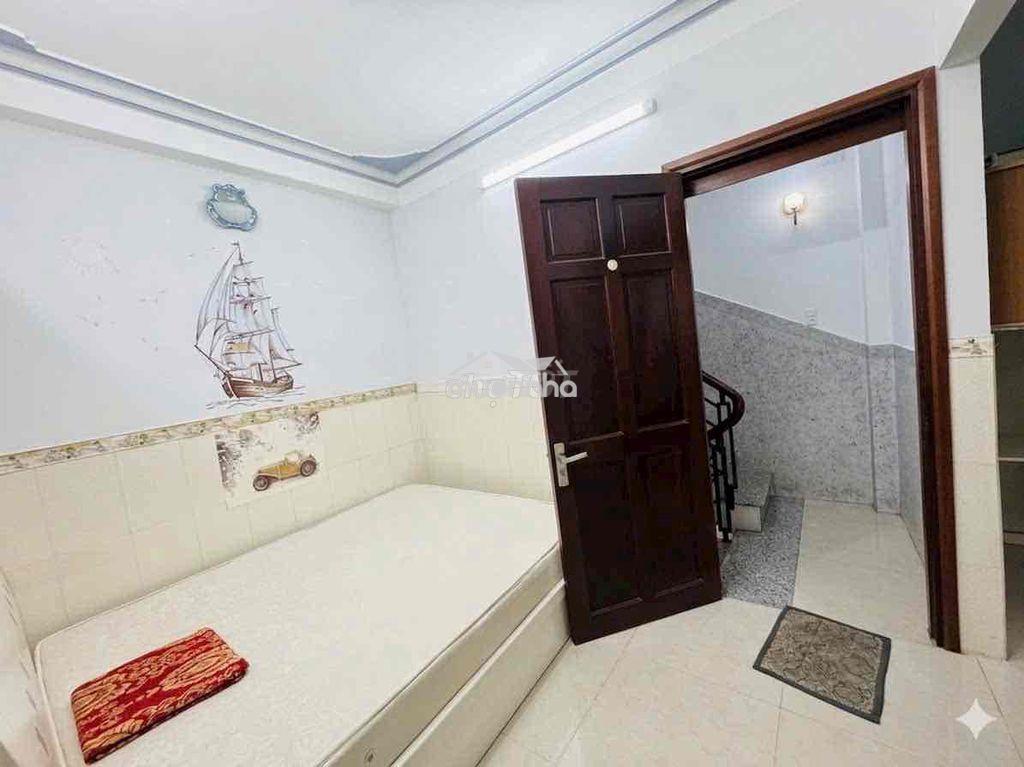 Nhà nguyên căn. 4 tầng. 2pn.3wc. sân thượng - 3