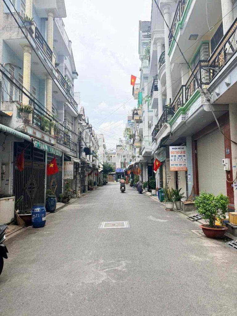Nhà 4 tầng mt hẻm nhựa 8m thông đường thới an 05. p. thới an q12 - 4