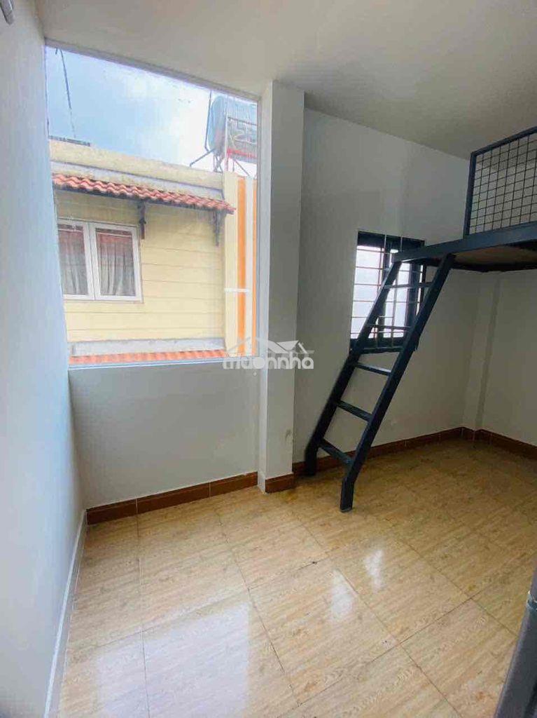 Phòng mới đẹp ngay chợ gò vấp - có gác - giữ 2 xe miễn phí - giá 4tr2 - 2