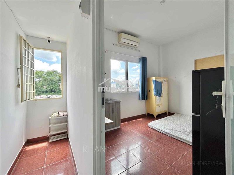 Cho thuê studio cửa sổ thoáng - nội thất đầy đủ - khu hoàng văn thụ
