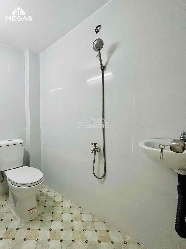 Ngay làng đại học quốc gia 3tr3 - 3