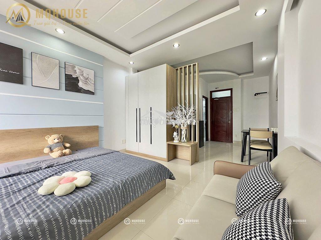 Studio ban công tách bếp tone gỗ cực đẹp ngay emart phan huy ích - 2