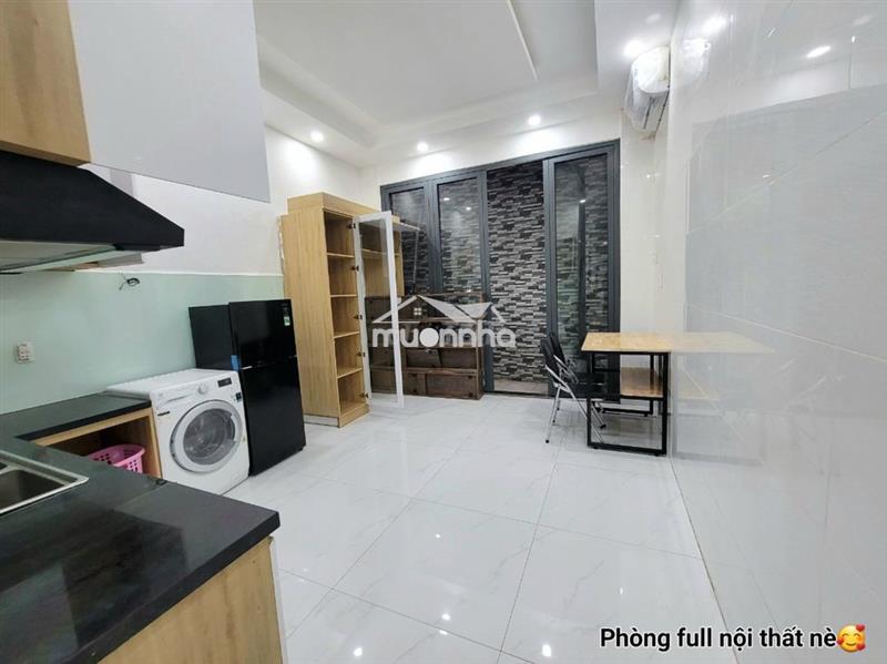 🏡 Cho thuê phòng rộng rãi full nội thất - kế bên uef, hutech