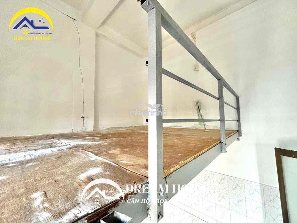 Trống sẵn phòng duplex gác cao 1m8 ngay aeon tân phú - 4