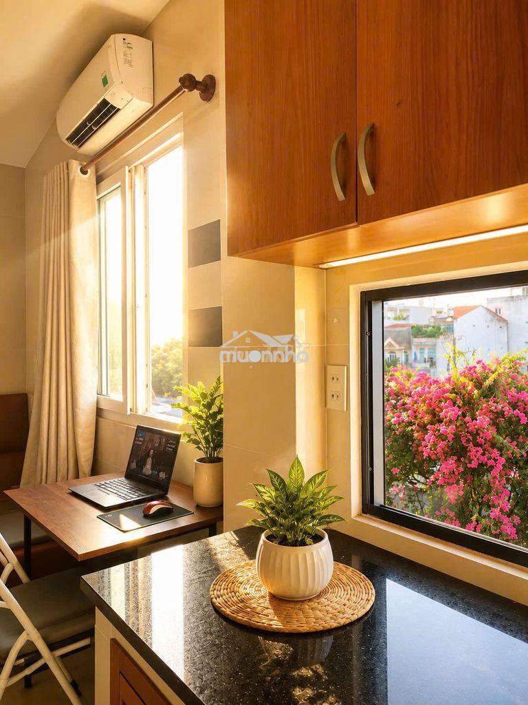 Cho thuê căn hộ quận 4 cửa sổ đón nắng - ngay cầu kênh tẻ - 2