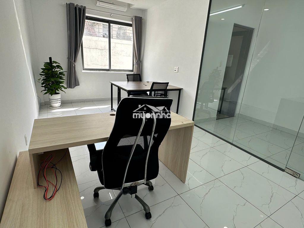 Văn phòng vạn phúc 15m2, sẵn nội thất, có m.lạnh, hầm xe. giá 4,5 tr - 2