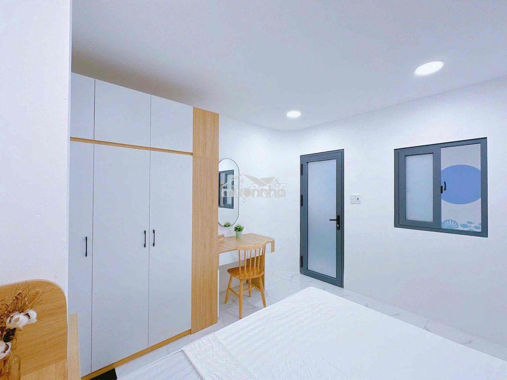 Căn hộ 3 phòng ngủ full nội thất nằm ngay mặt tiền nguyễn xí gần vicom - 3