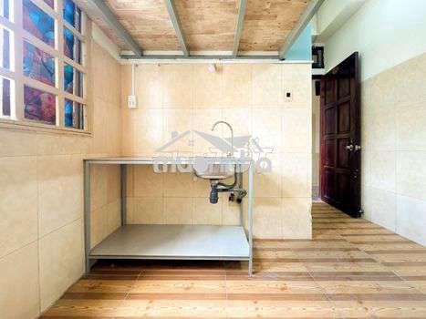 Chợ lạc quang - cầu tham lương phan văn hớn có phòng 2tr5 - 2