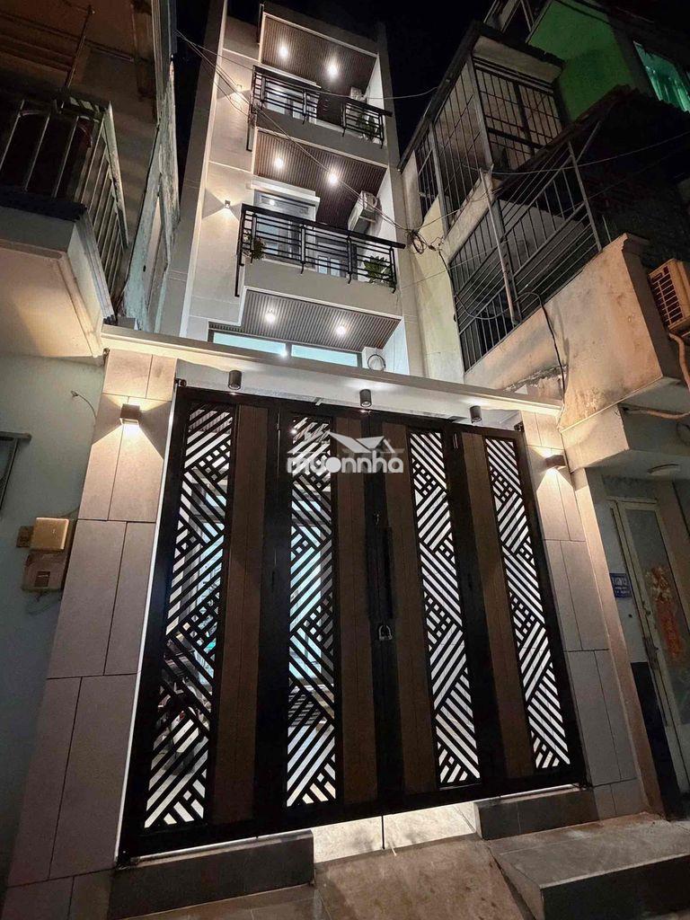 Bán nhà cao tầng vị trí đẹp hưng phú q8