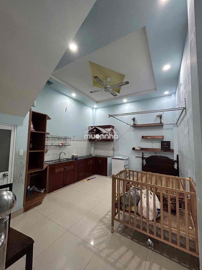 Nhà hẻm ô tô 230/6 mã lò, 2 lầu, 3 phòng, 13 triệu - 3