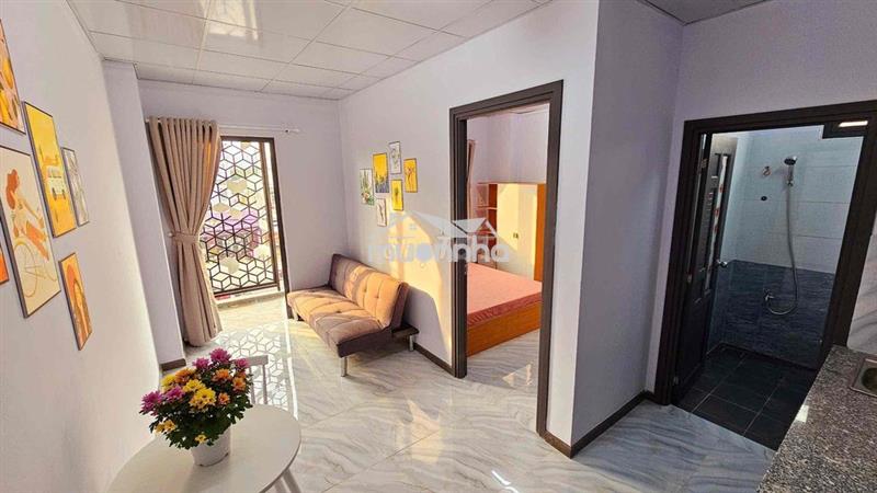 1pn ban công tách bếp thang máy dạng chdv trên trục ql50 - gần ueh n